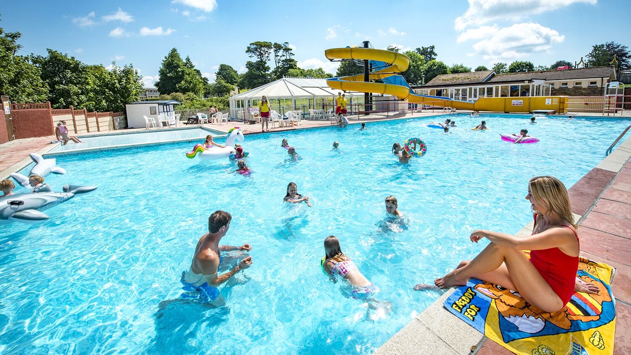 Photo of Human In Picture in Looe