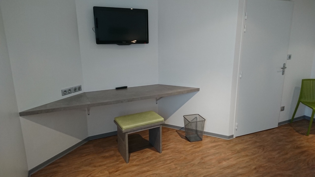 Photo of Bedroom in Pin - Vert Galant