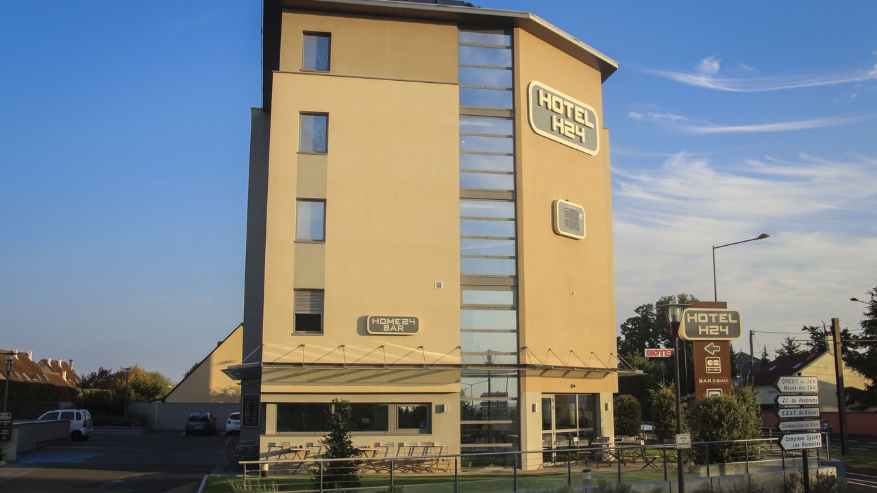 Photo of Outdoor in Pin - Vert Galant