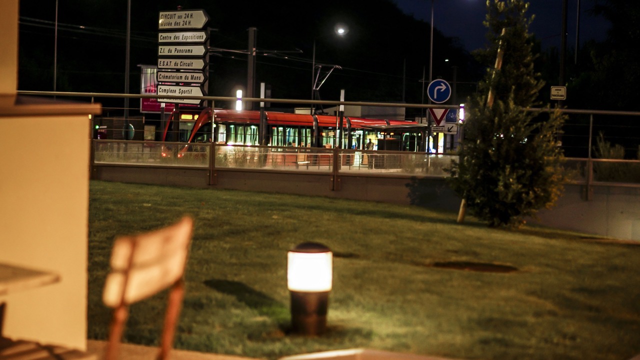 Photo of Outdoor in Pin - Vert Galant