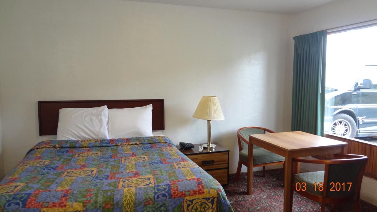 Photo of Others in Myrtle Creek