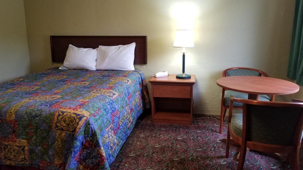 Photo of Others in Myrtle Creek