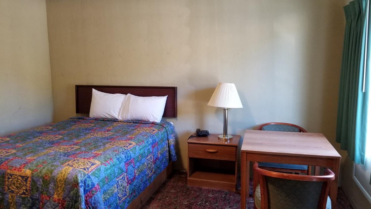 Photo of Others in Myrtle Creek