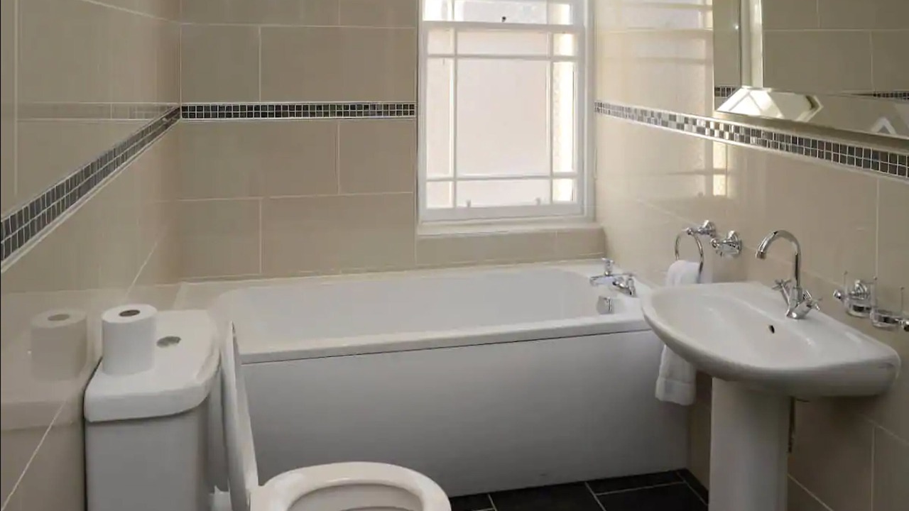 Photo of Bathroom in Stornoway