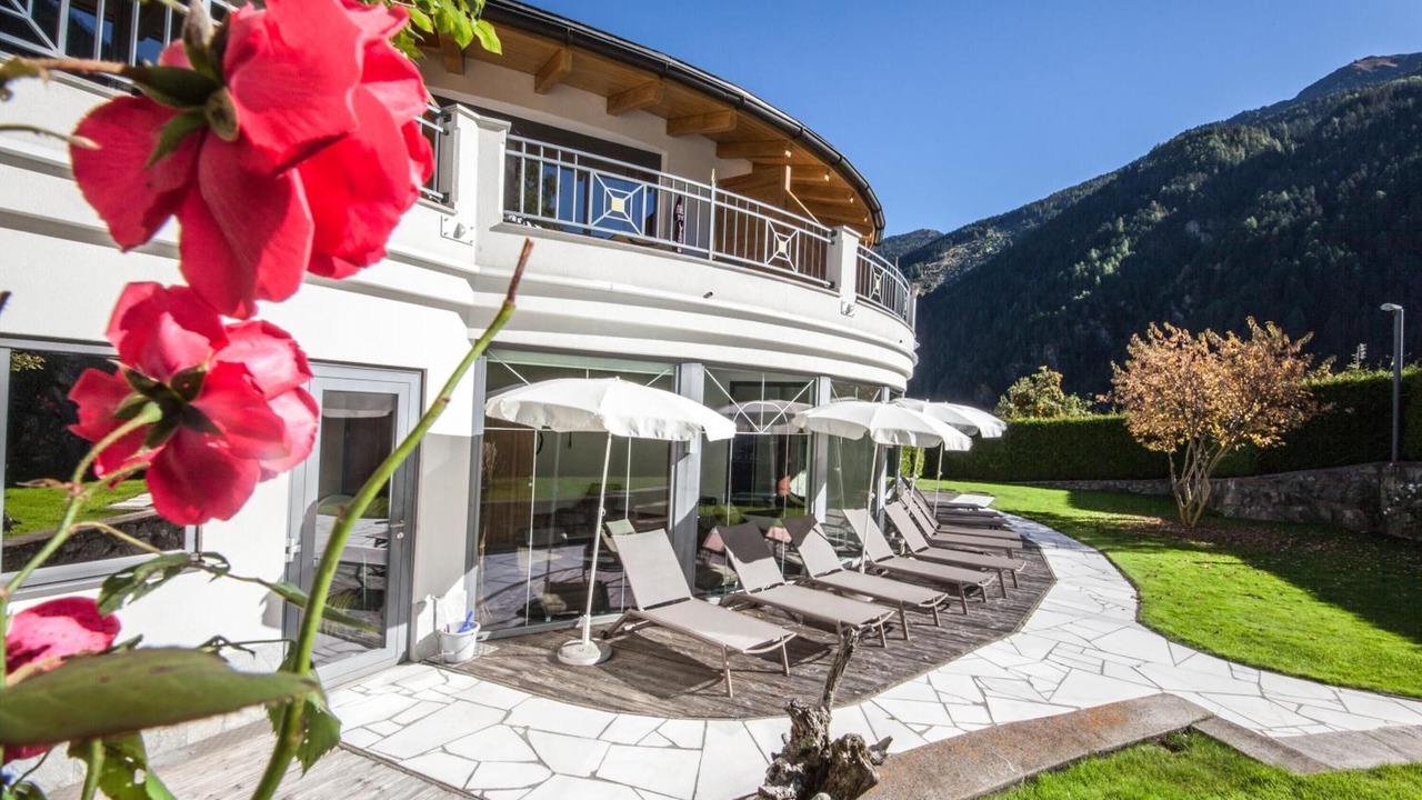 Photo of Patio Balcony in Santa Maria Val Muestair