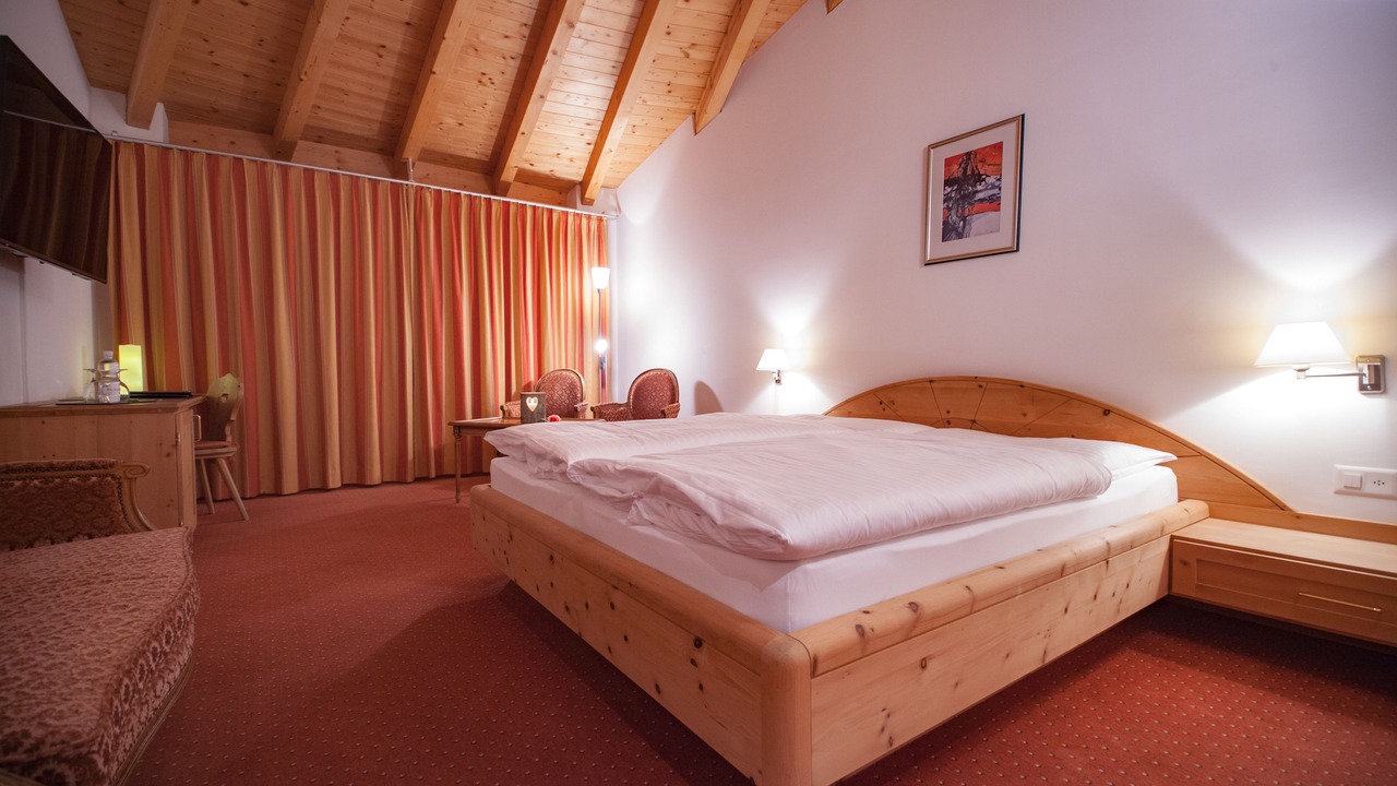 Photo of Bedroom in Santa Maria Val Muestair