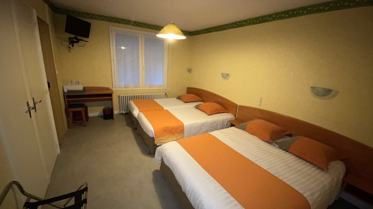 Photo of Bedroom in Nevers