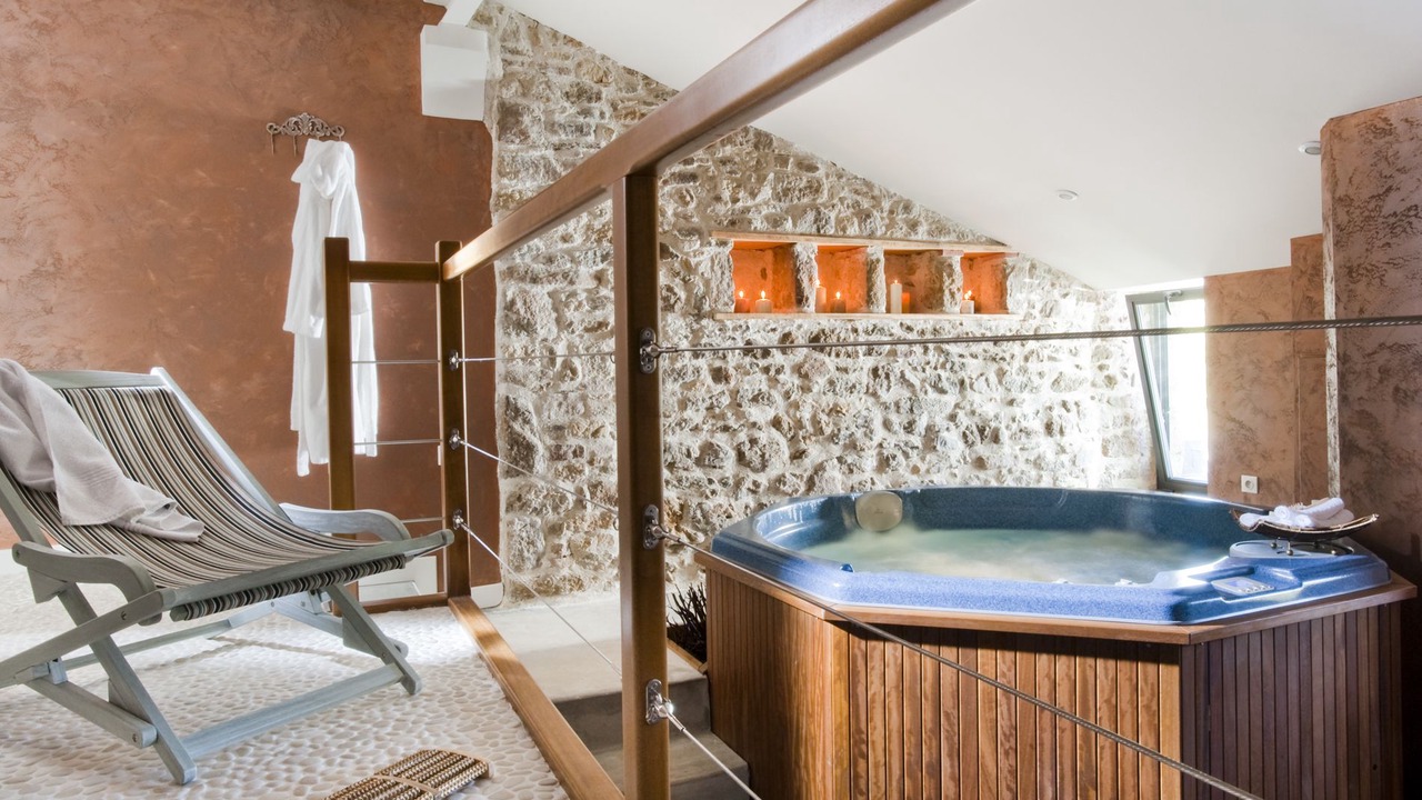 Photo of Others in Lege