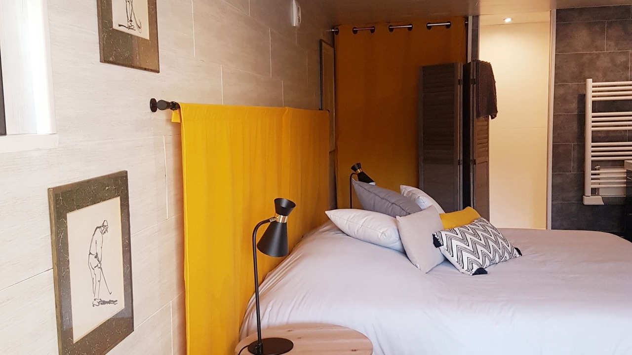 Photo of Others in Presles