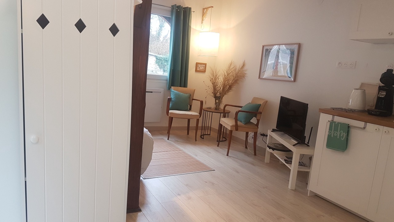 Photo of Others in Presles