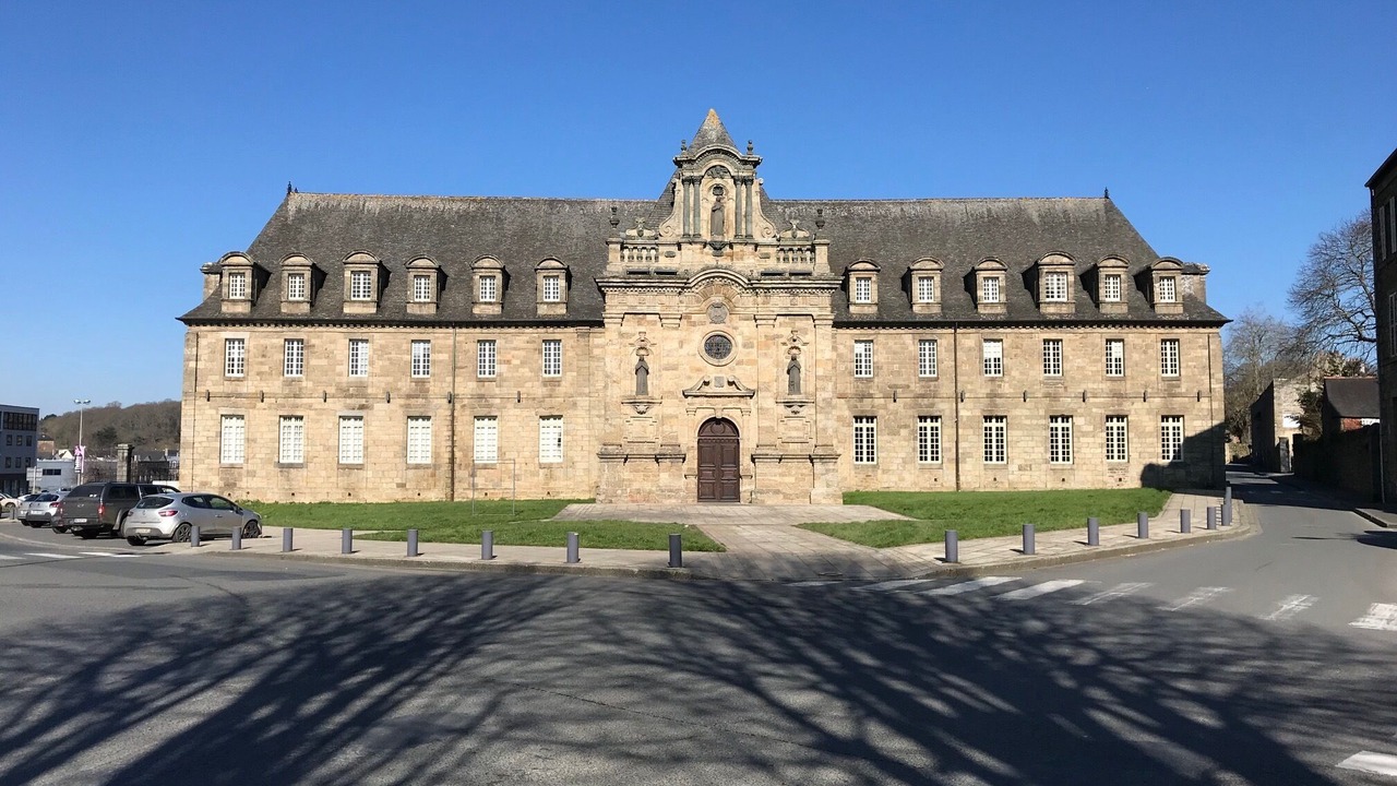 Photo of Buildings in Guingamp