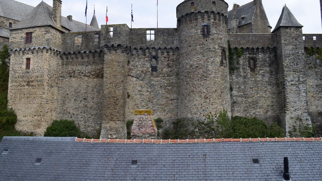 Photo of Buildings in Vitre