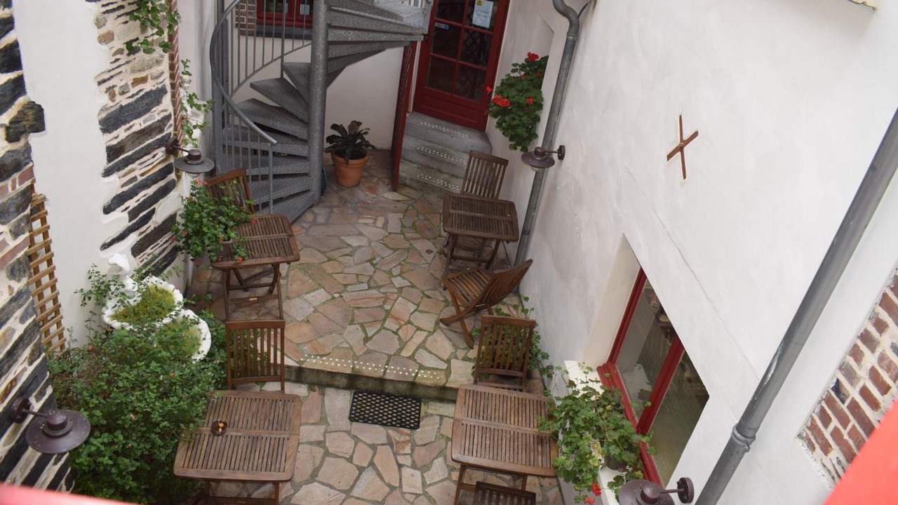 Photo of Others in Vitre