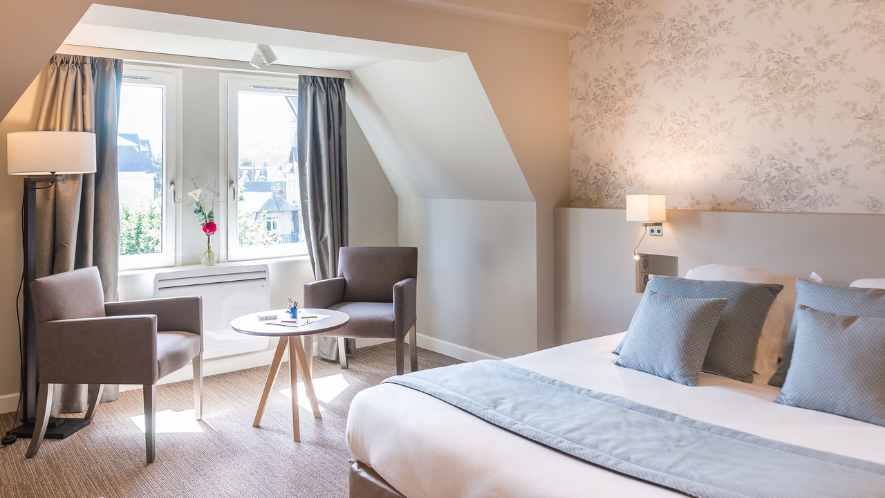 Photo of Bedroom in Deauville City Centre