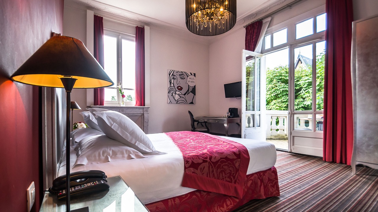 Photo of Bedroom in Deauville City Centre