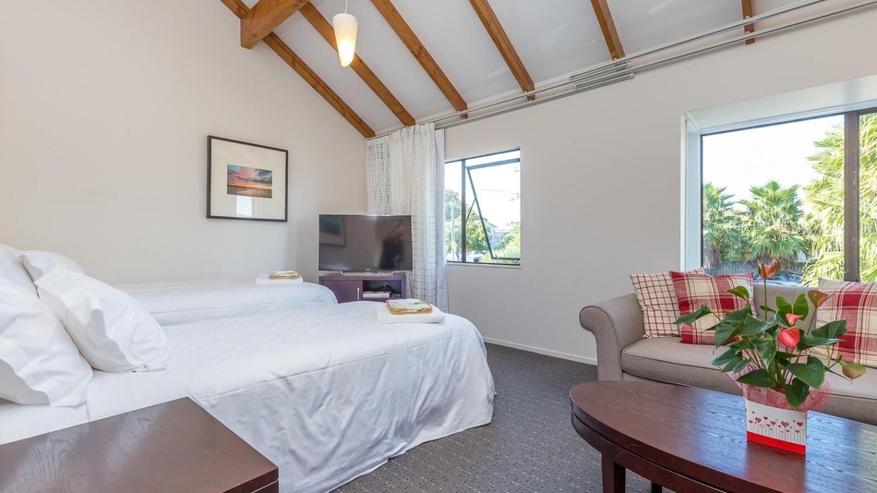 Photo of Others in Takapuna