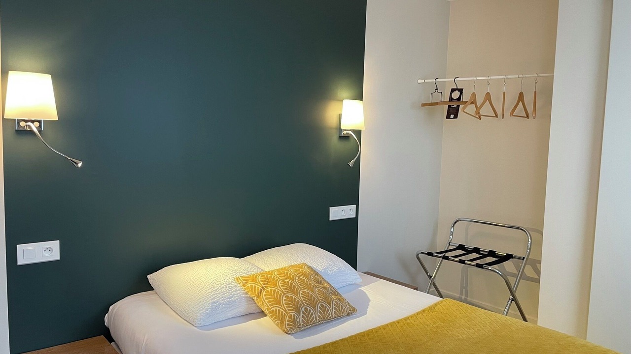 Photo of Bedroom in Briouze