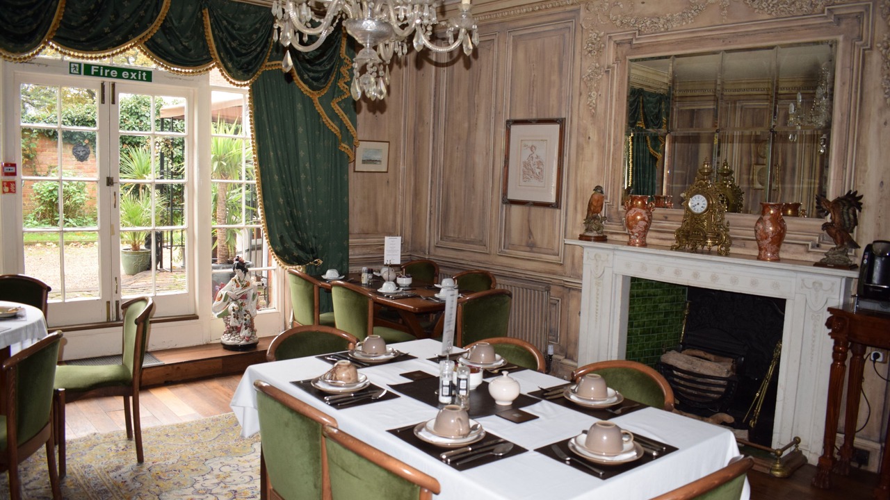 Photo of Others in Heathrow Villages