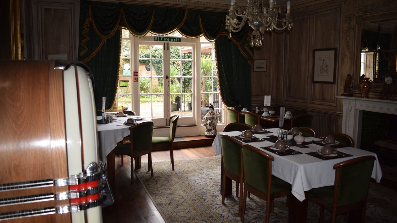 Photo of Others in Heathrow Villages