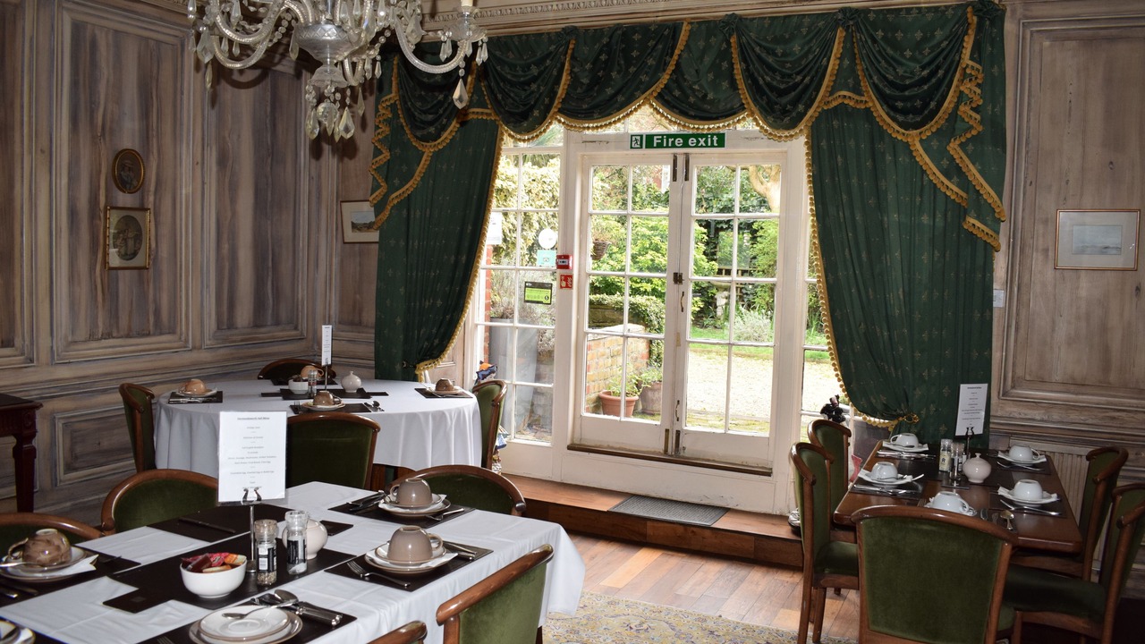 Photo of Others in Heathrow Villages