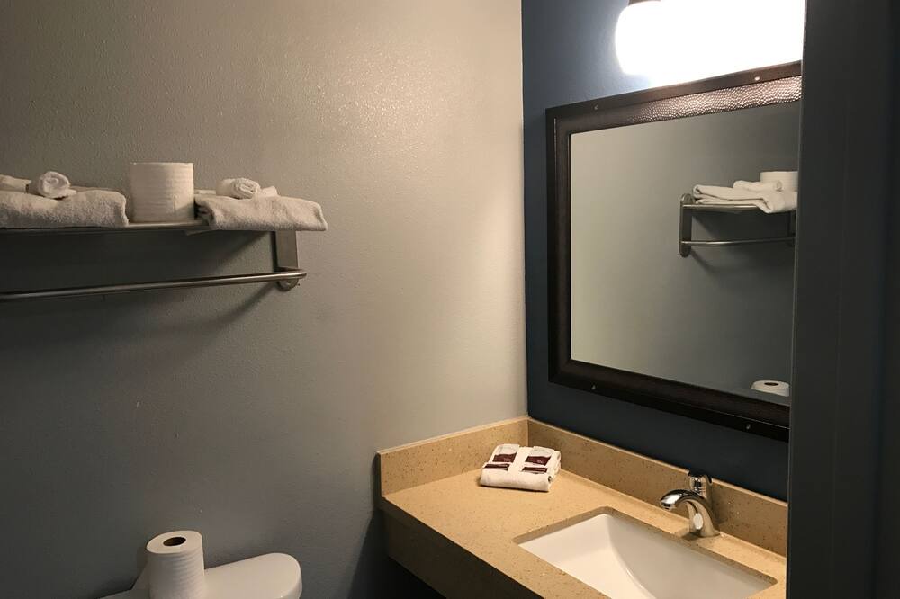 Photo of Bathroom in Park Mesa Heights