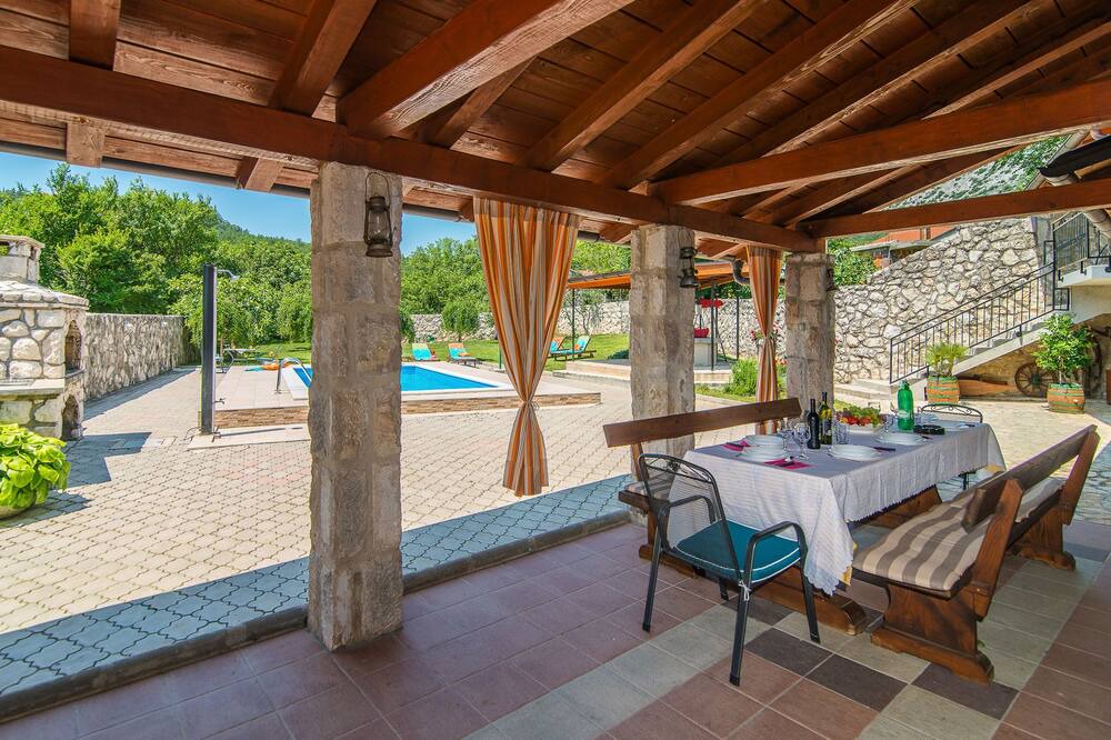 Photo of Patio Balcony in Drivenik