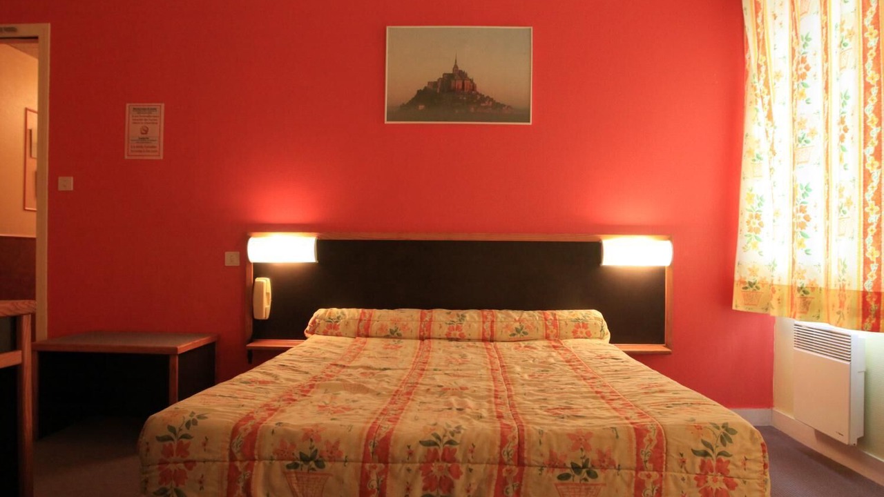 Photo of Others in Pontorson