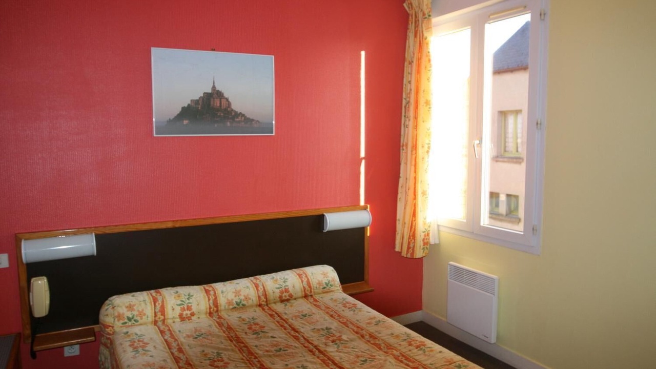 Photo of Others in Pontorson