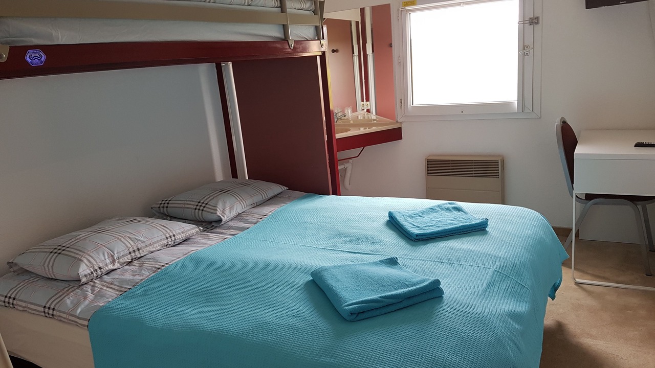 Photo of Bathroom in Saint-Pierre-de-Chandieu