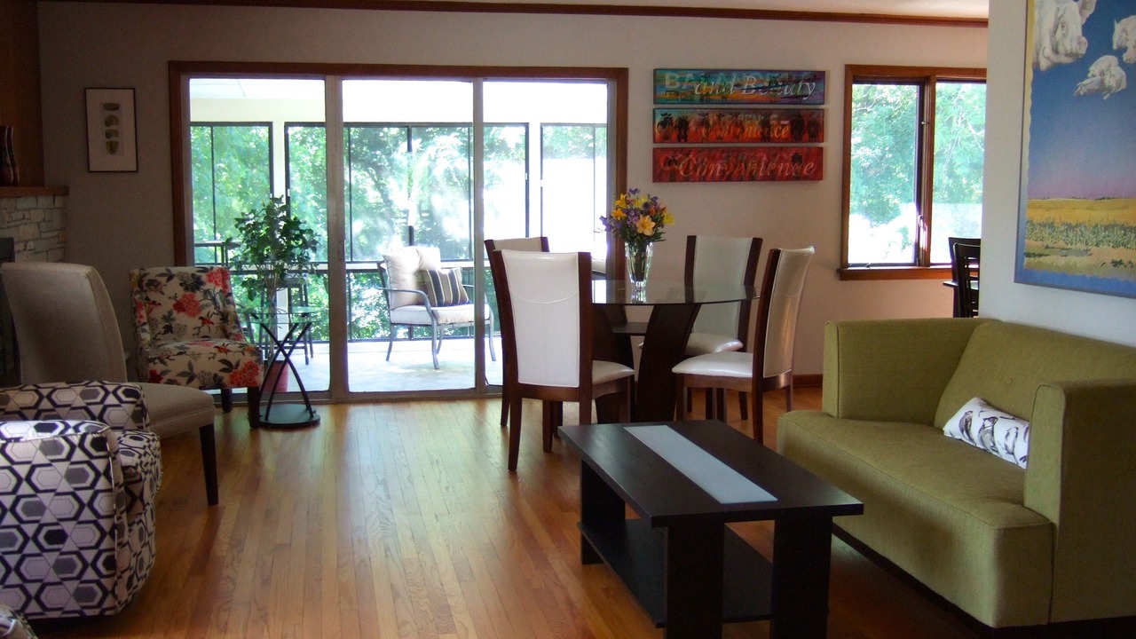 Photo of Others in Ames