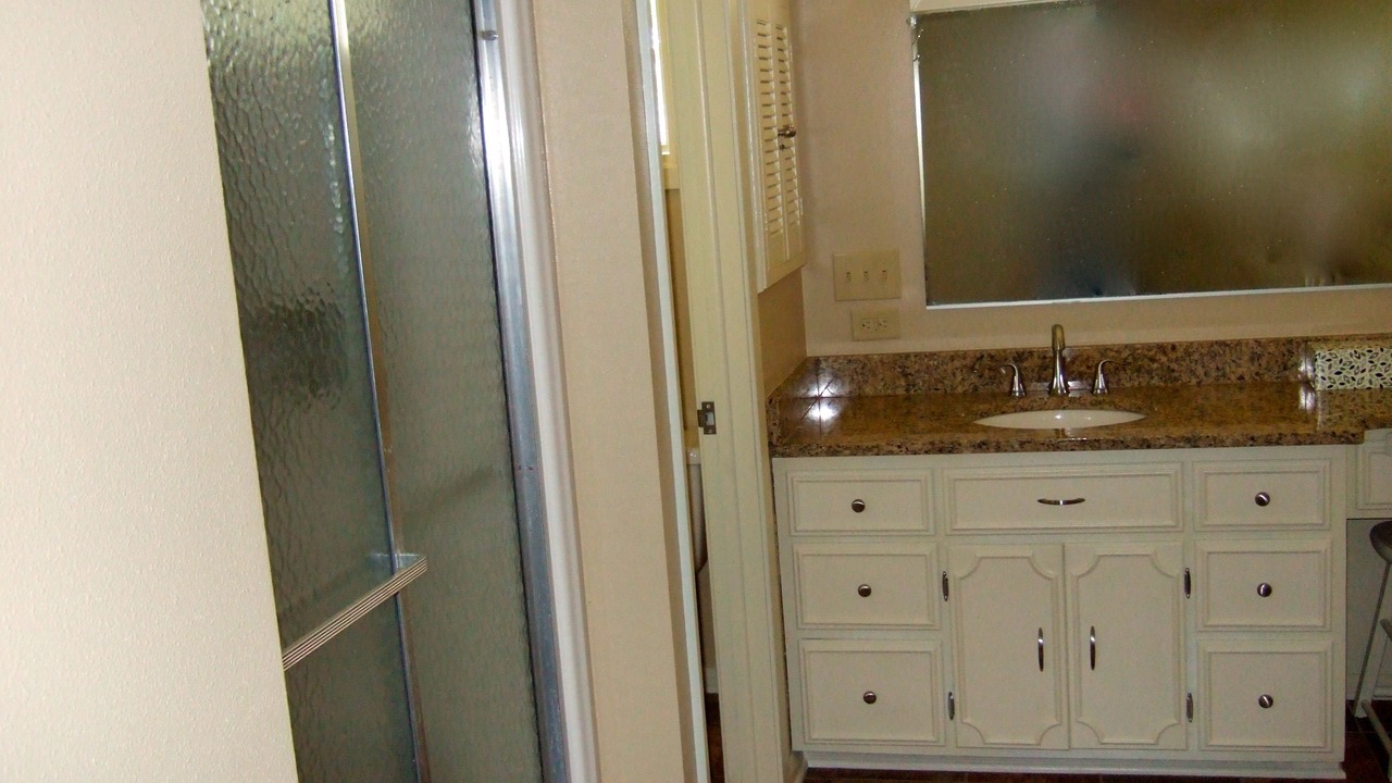 Photo of Bathroom in Ames