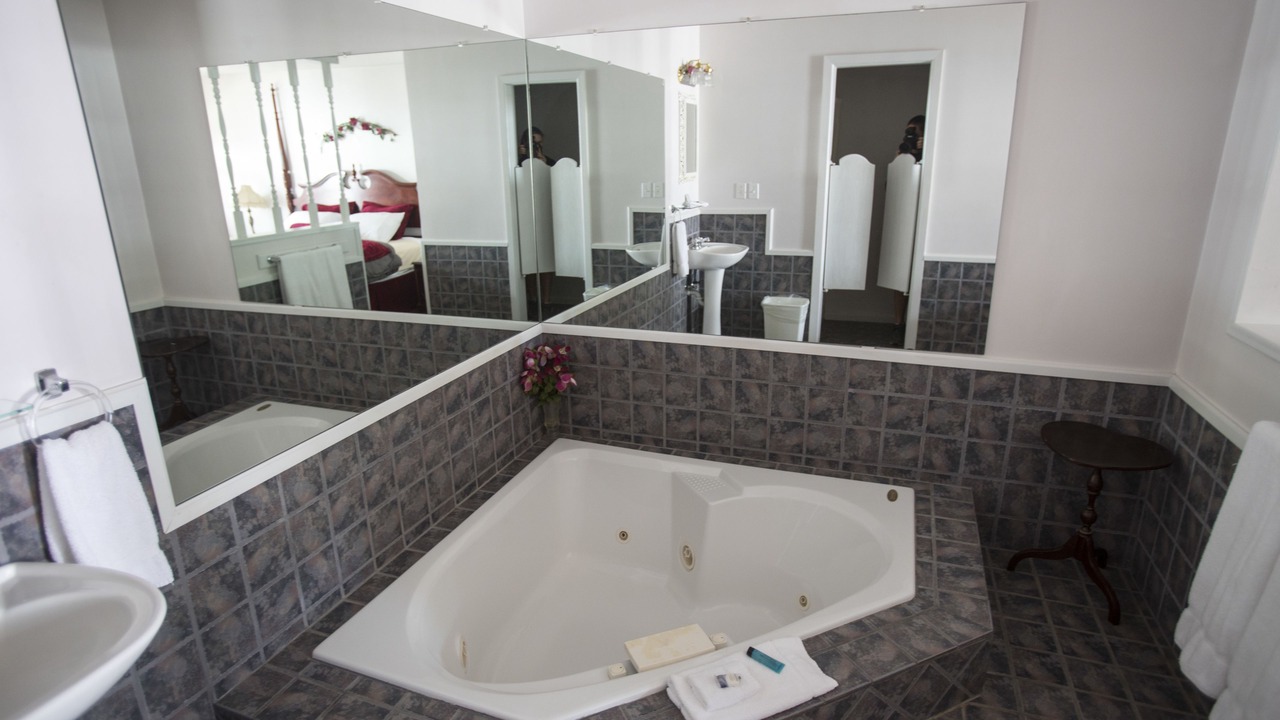 Photo of Bathroom in Salem