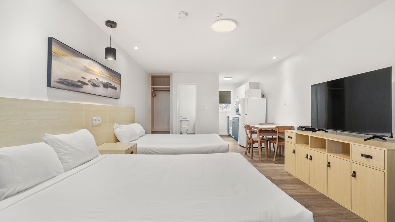 Photo of Bedroom in Wasaga Beach