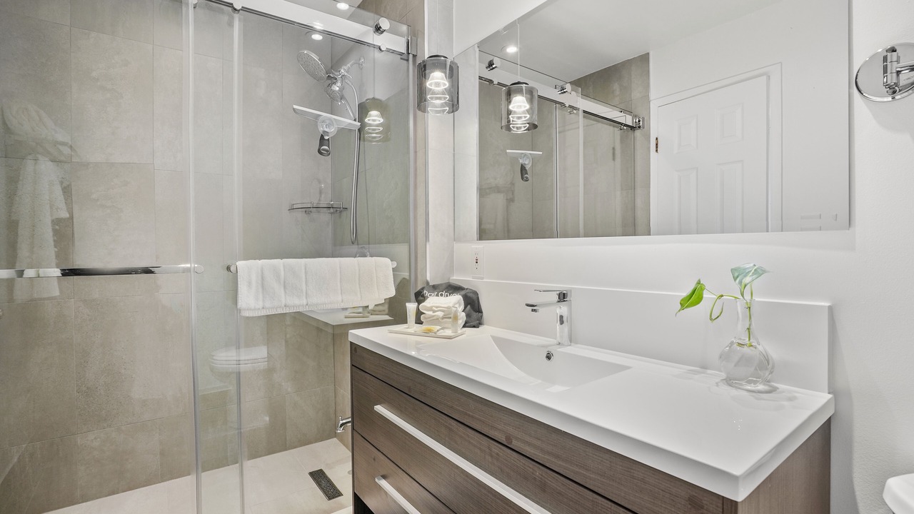 Photo of Bathroom in Wasaga Beach