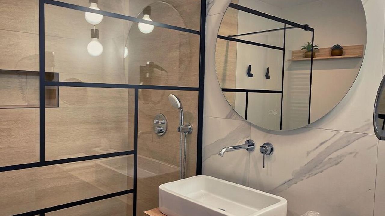 Photo of Bathroom in Saint-Crepin-Ibouvillers