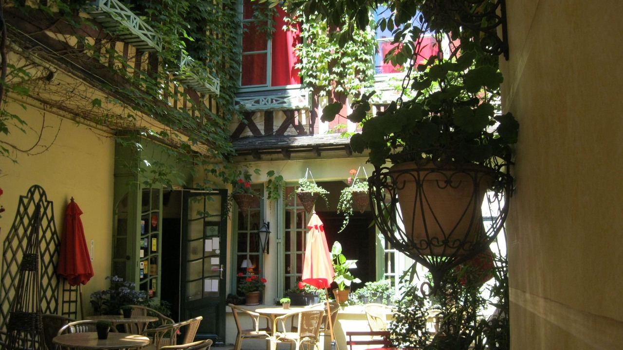 Photo of Outdoor in Quartier Vieux Marche-Cathedrale