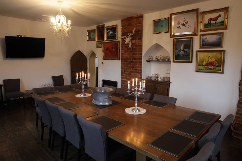 Photo of Others in Ditcheat