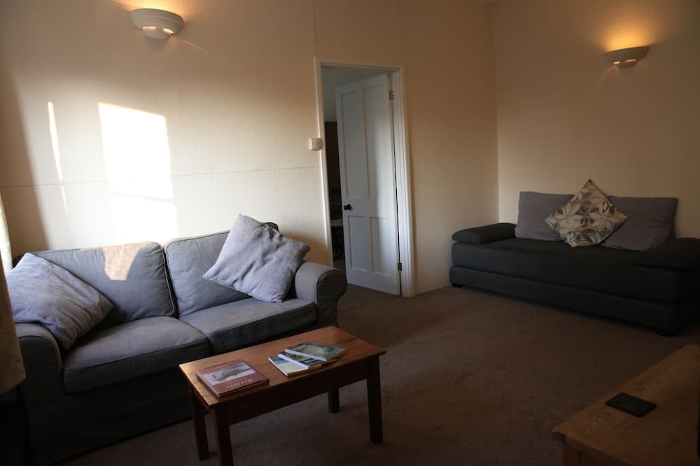 Photo of Livingroom in Ditcheat