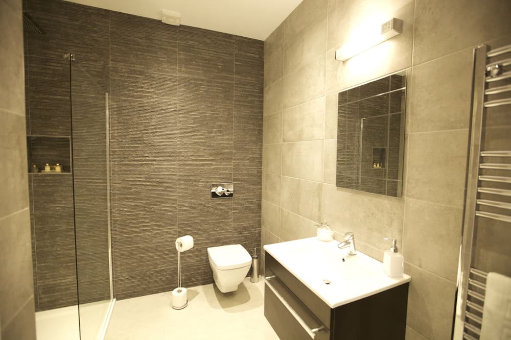 Photo of Bathroom in Ditcheat