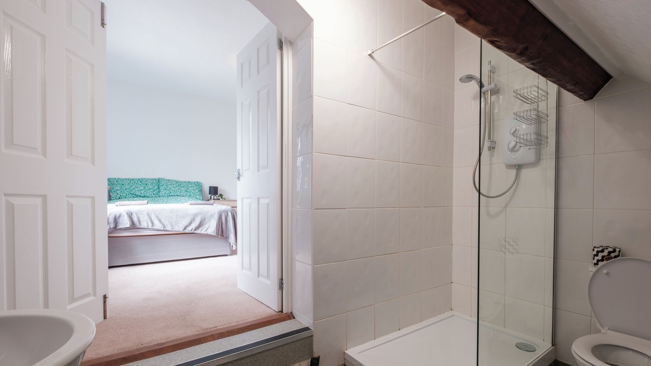 Photo of Others in Hull