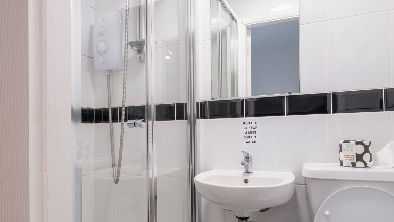 Photo of Others in Hull