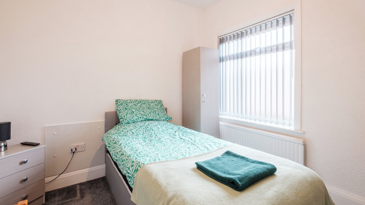 Photo of Bedroom in Hull