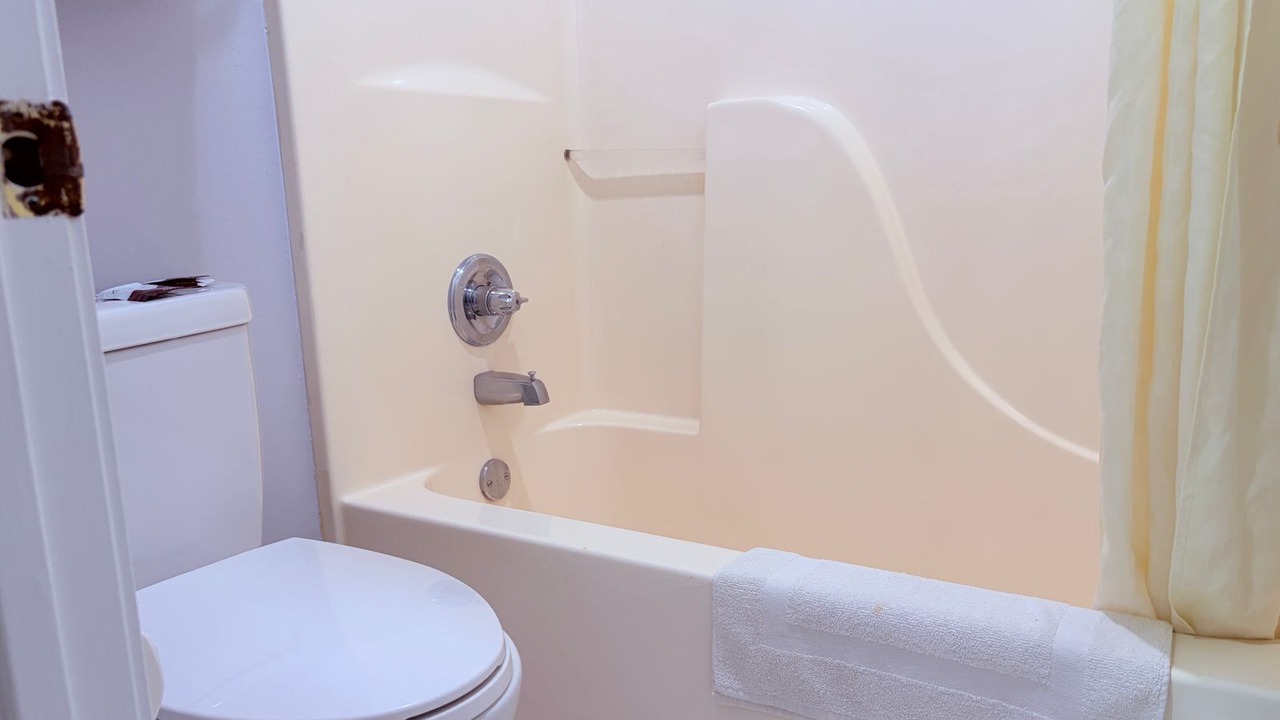 Photo of Bathroom in Checotah