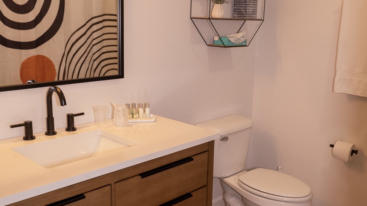 Photo of Bathroom in Delavan Lake