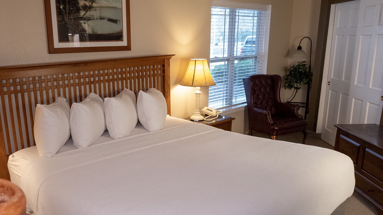 Photo of Others in Delavan Lake