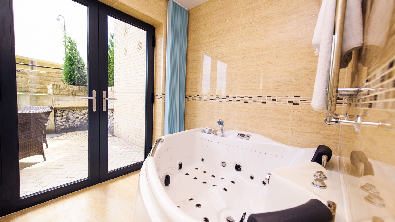 Photo of Others in Scarborough