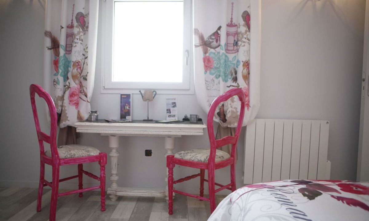 Photo of Bedroom in Loscouet-sur-Meu