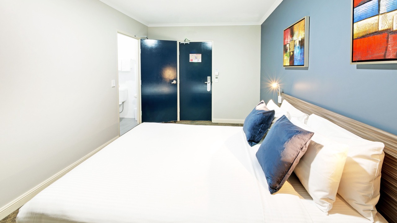 Photo of Others in Chippendale