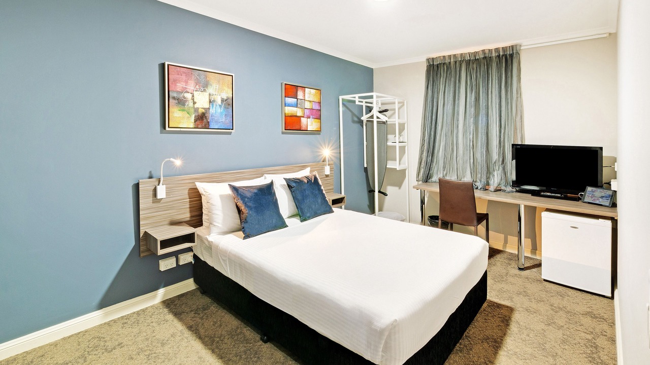 Photo of Others in Chippendale