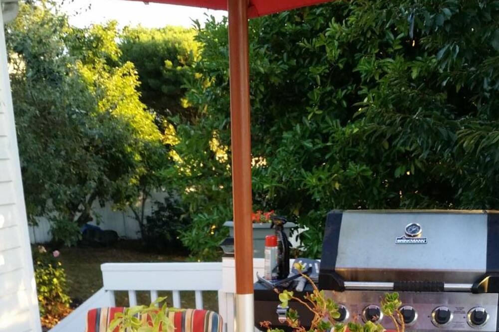 Photo of Patio Balcony in The Bowl of Edmonds